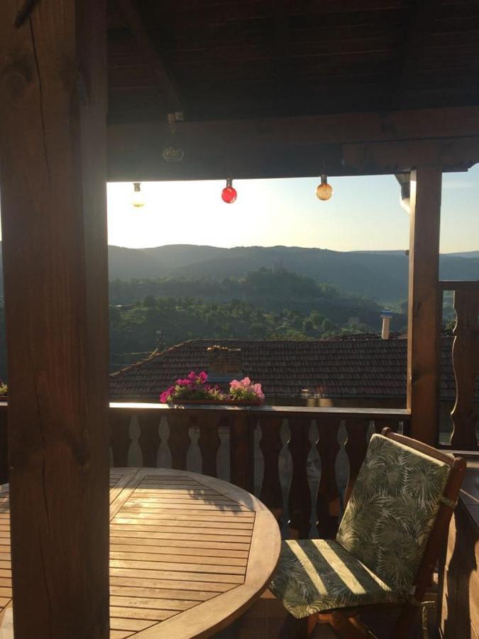 Arts Guest House -Beautiful Villa For 6 Persons Veliko Tarnovo Exterior photo